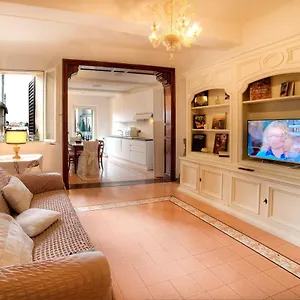 Dama Charming 100m From Piazza Del Campo Appartamento