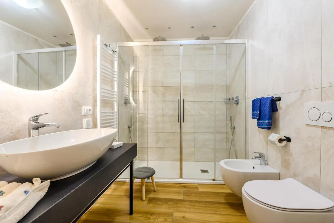 Lady Camollia Apartment Siena 0*,
